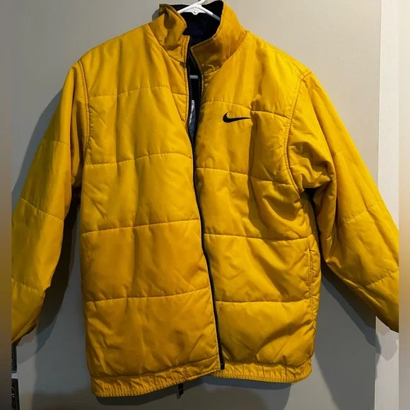 Nike Jacket - Picture 3 of 8